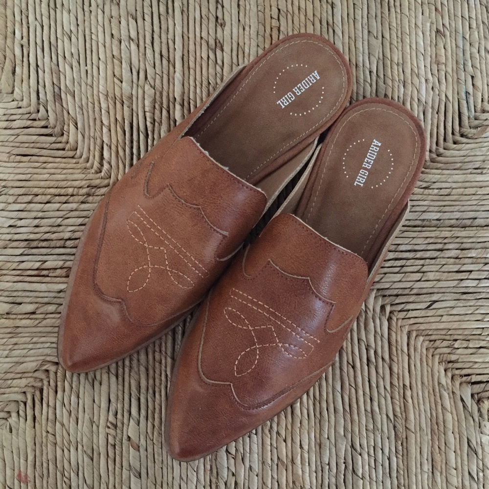 Arider Girl Mules Size 6